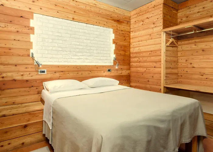 Ca'Luna Guest House